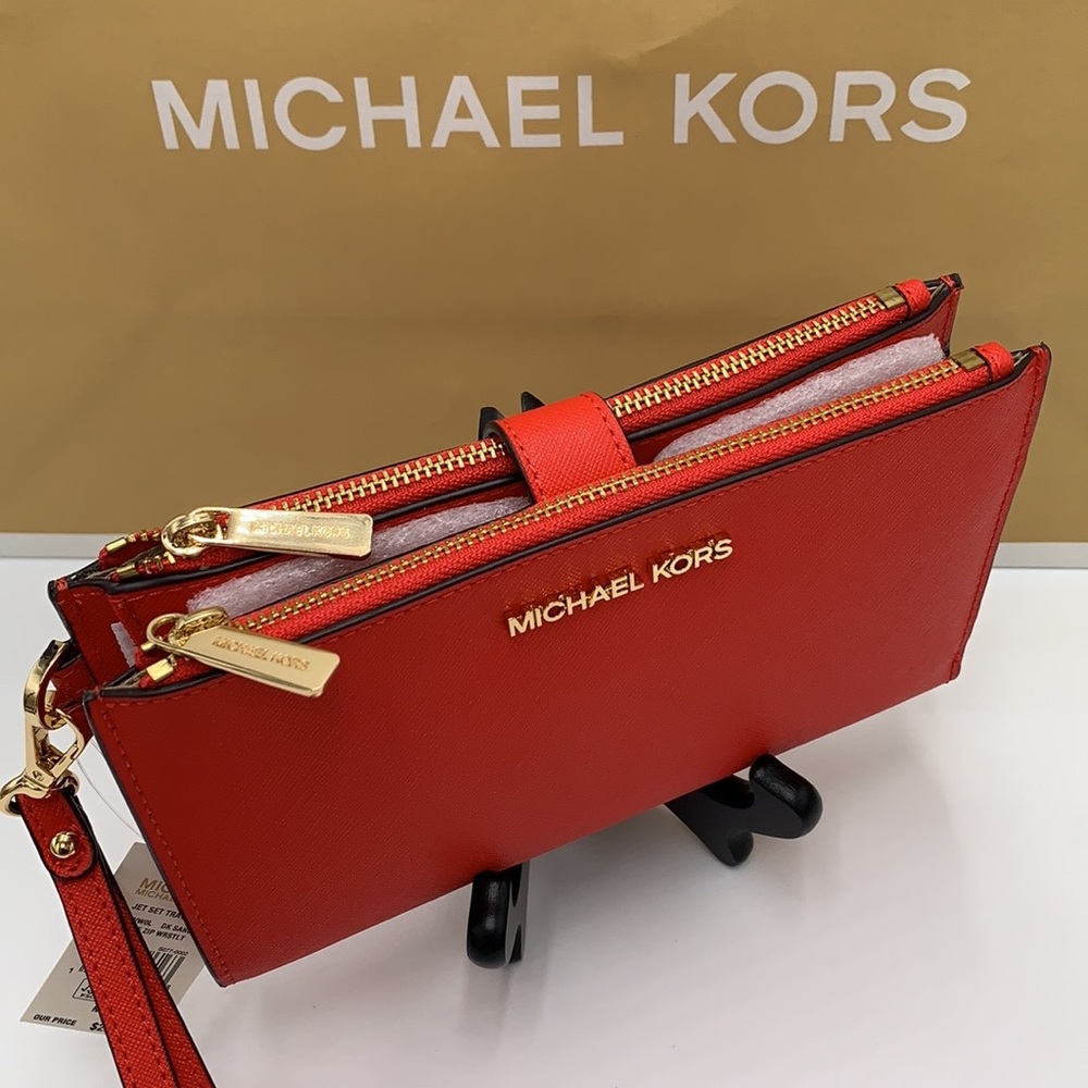 MICHAEL KORS LARGE DOUBLE ZIP WRISTLET WALLET DARK SANGRIA COLOR - Picture 2 of 12